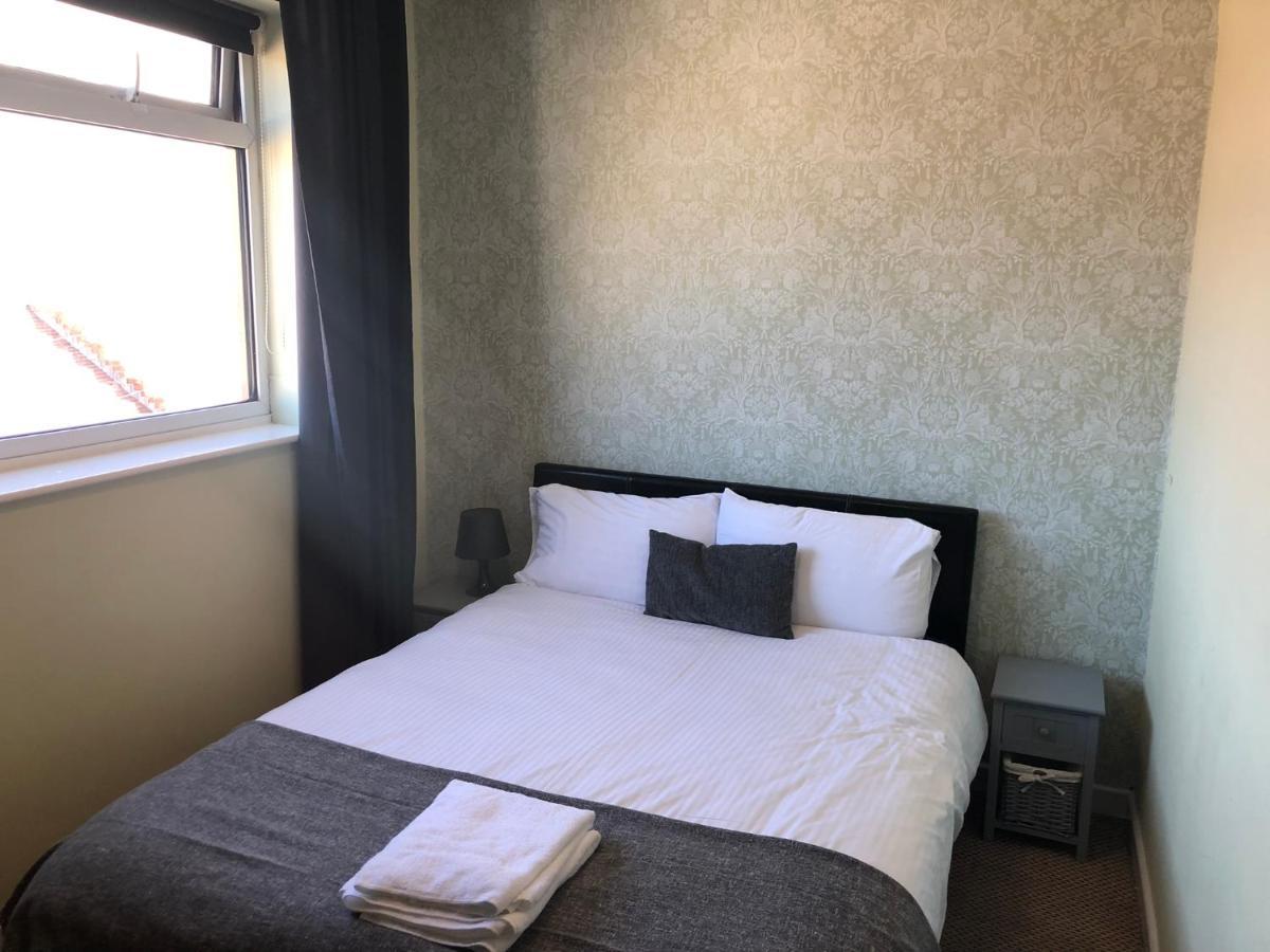 Ultimate Family Guest House Blackpool Dış mekan fotoğraf
